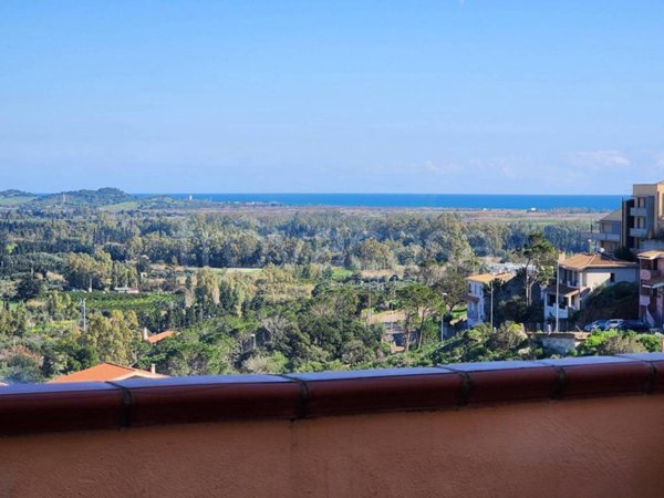 casa indipendente in vendita a Muravera in zona Feraxi