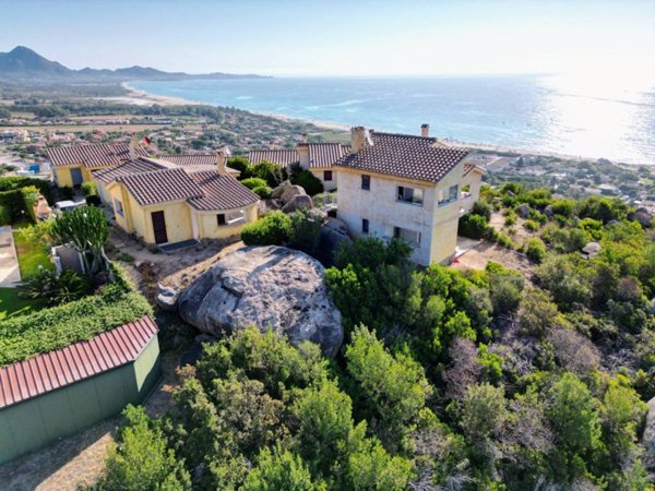 casa indipendente in vendita a Muravera