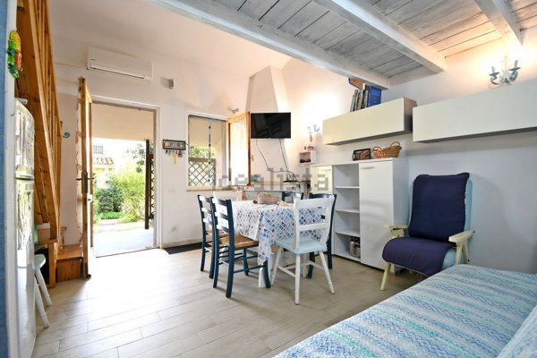 casa indipendente in vendita a Muravera in zona Costa Rei