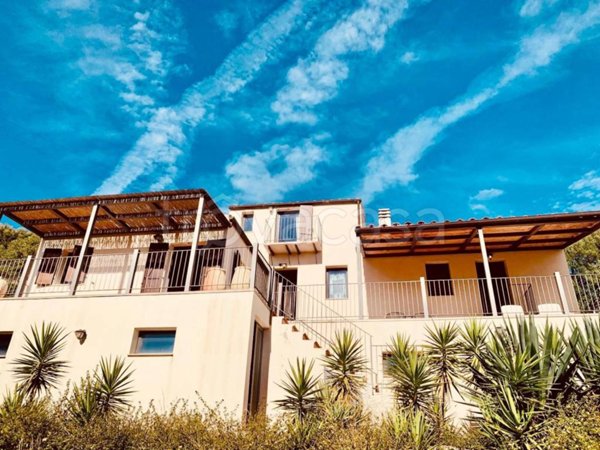 casa indipendente in vendita a Muravera