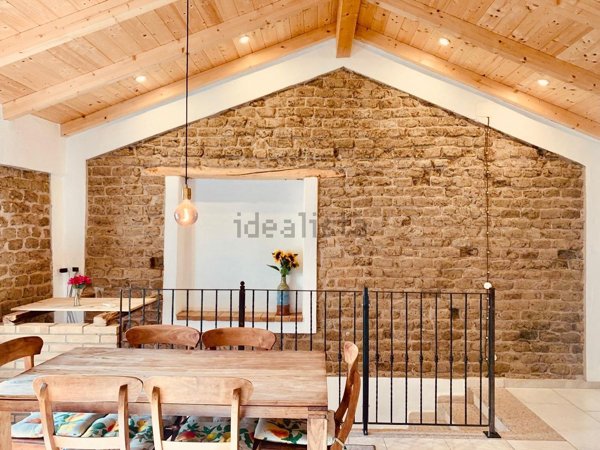 casa indipendente in vendita a Muravera in zona Feraxi