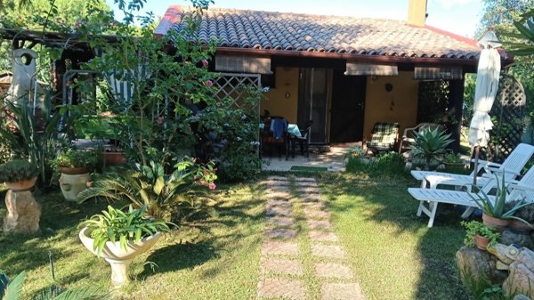 casa indipendente in vendita a Muravera