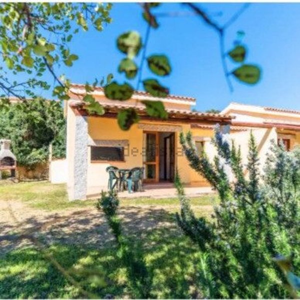 appartamento in vendita a Muravera in zona Feraxi