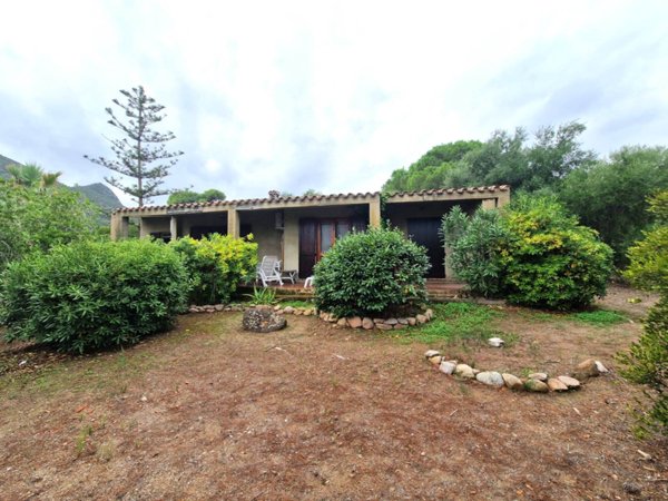 casa indipendente in vendita a Muravera in zona Costa Rei