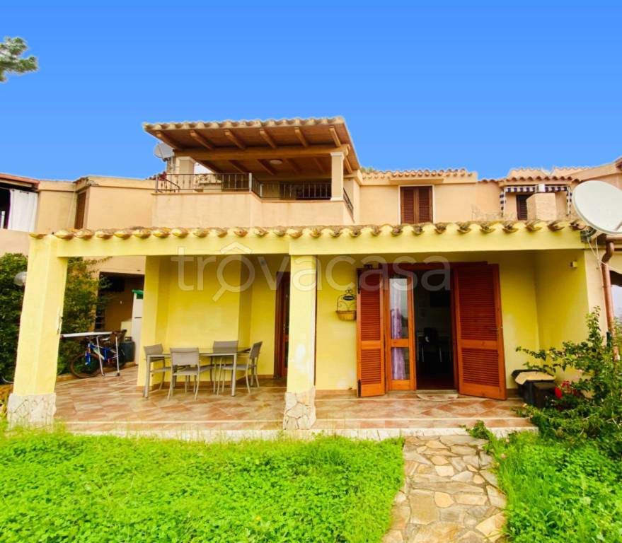 appartamento in vendita a Muravera in zona Costa Rei