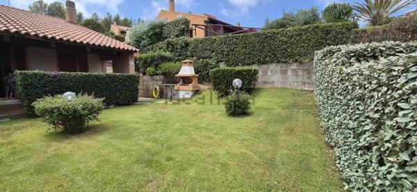 casa indipendente in vendita a Muravera in zona Costa Rei