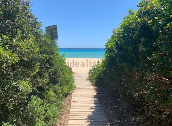 casa indipendente in vendita a Muravera in zona Costa Rei