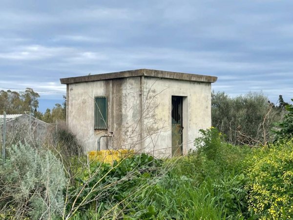 locale commerciale in vendita a Muravera