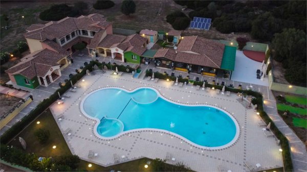 negozio in vendita a Muravera in zona Costa Rei