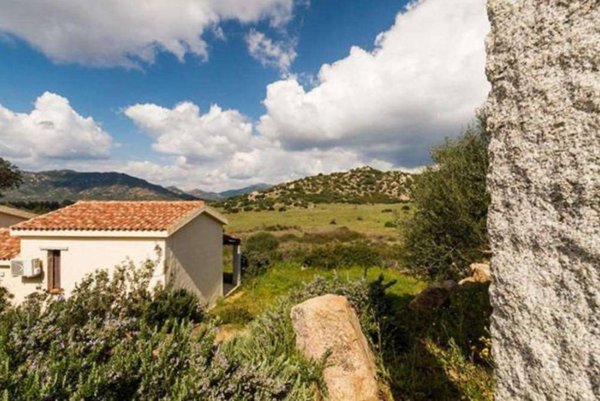 casa indipendente in vendita a Muravera in zona Feraxi