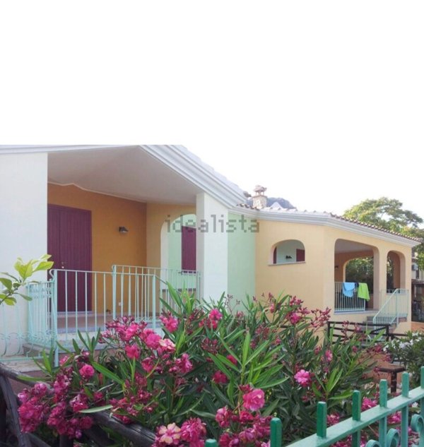 casa indipendente in vendita a Muravera in zona Costa Rei