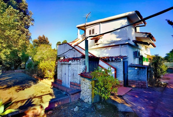 casa indipendente in vendita a Muravera