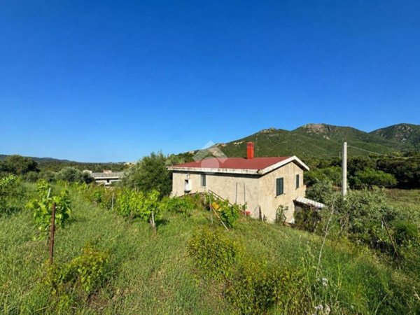 casa indipendente in vendita a Muravera