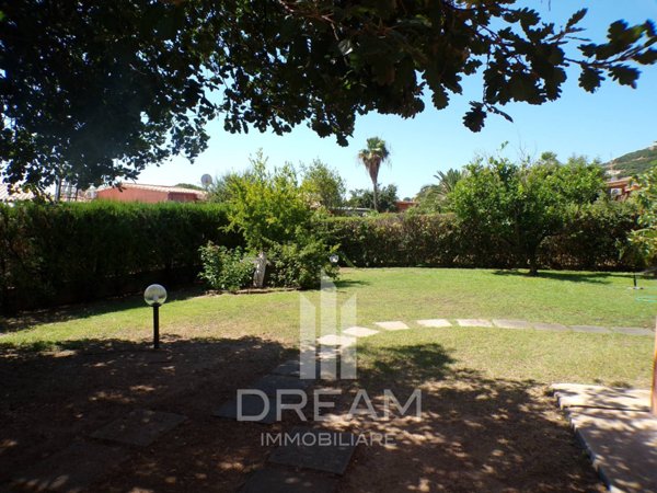 casa indipendente in vendita a Muravera in zona Costa Rei