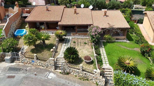casa indipendente in vendita a Muravera in zona Costa Rei