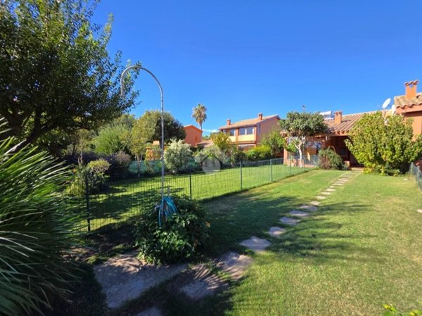 casa indipendente in vendita a Muravera in zona Costa Rei