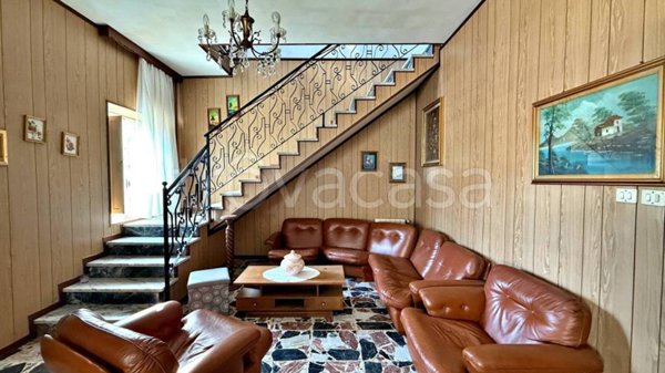 casa indipendente in vendita a Musei