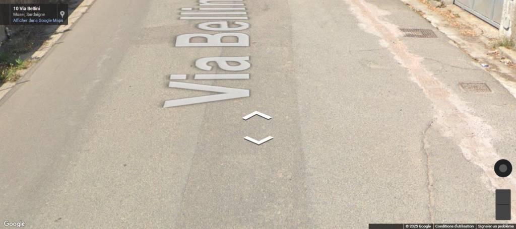 locale commerciale in vendita a Musei