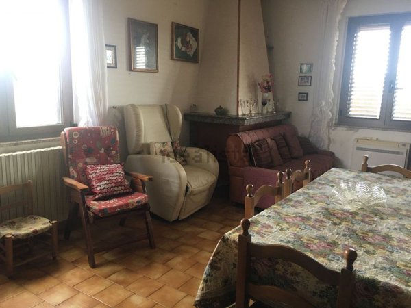 casa indipendente in vendita a Narcao