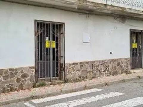 negozio in vendita a Nuxis