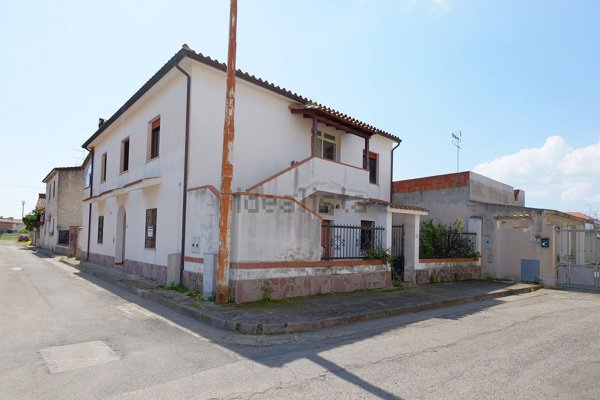 casa indipendente in vendita a Nuxis