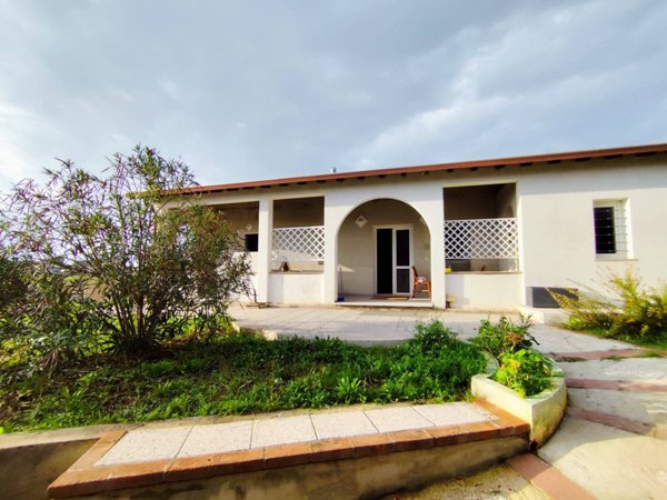 casa indipendente in vendita ad Ortacesus