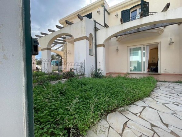 appartamento in vendita a Portoscuso