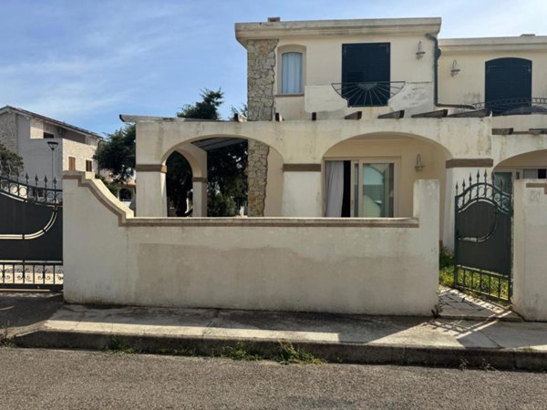 casa indipendente in vendita a Portoscuso