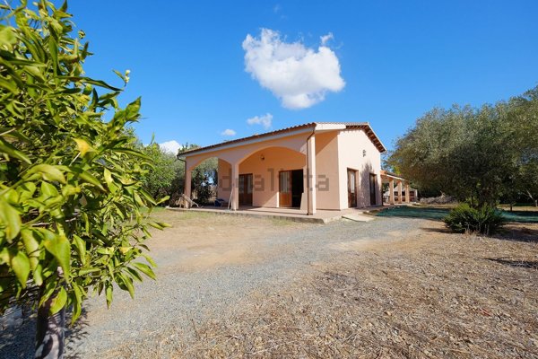 casa indipendente in vendita a Portoscuso