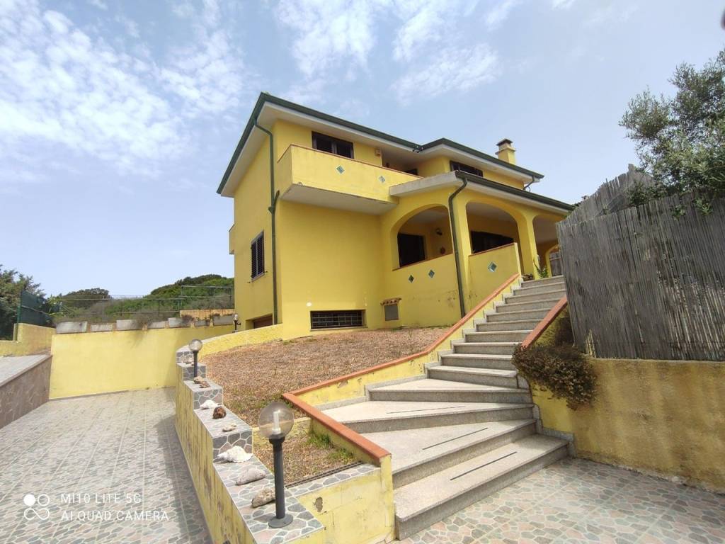 casa indipendente in vendita a Portoscuso