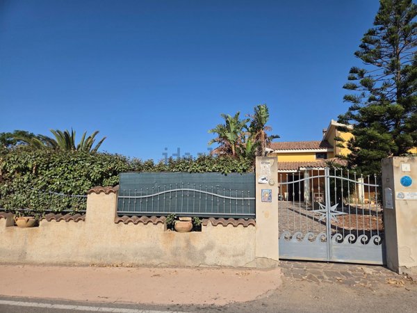 casa indipendente in vendita a Portoscuso