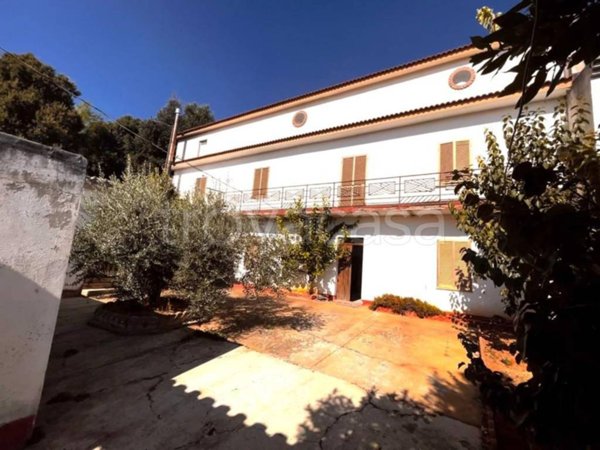casa indipendente in vendita a Sadali
