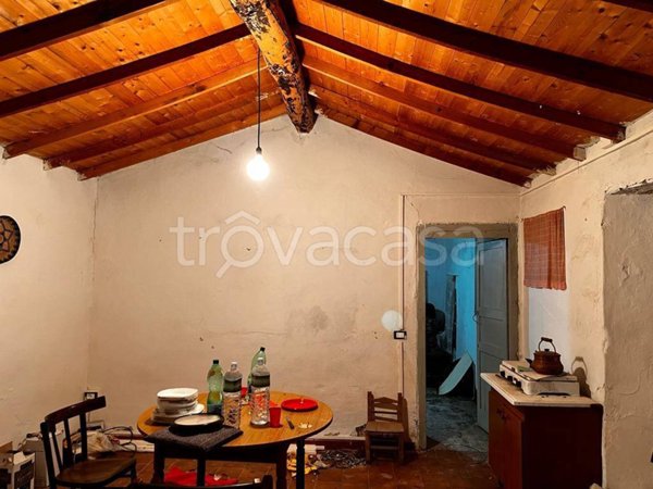 casa indipendente in vendita a Sadali