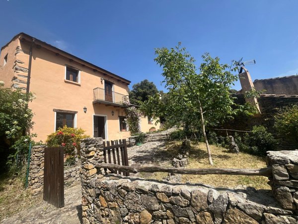 casa indipendente in vendita a Sadali