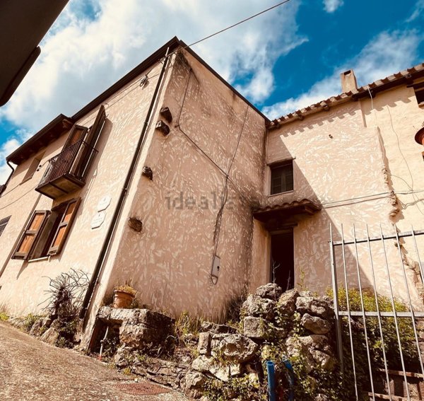 casa indipendente in vendita a Sadali