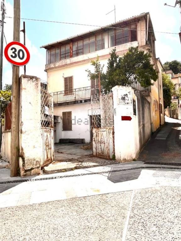 casa indipendente in vendita a Sadali