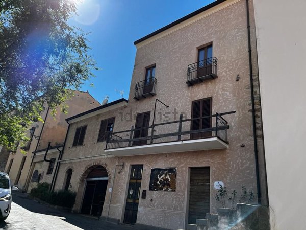 casa indipendente in vendita a Sadali