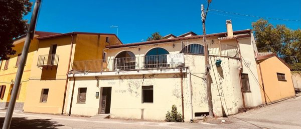 casa indipendente in vendita a Sadali