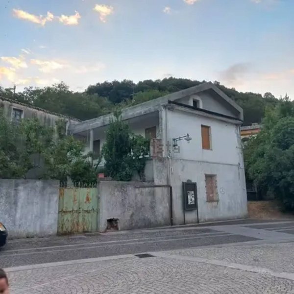 casa indipendente in vendita a Sadali