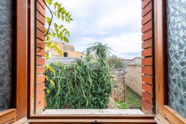 casa indipendente in vendita a San Basilio