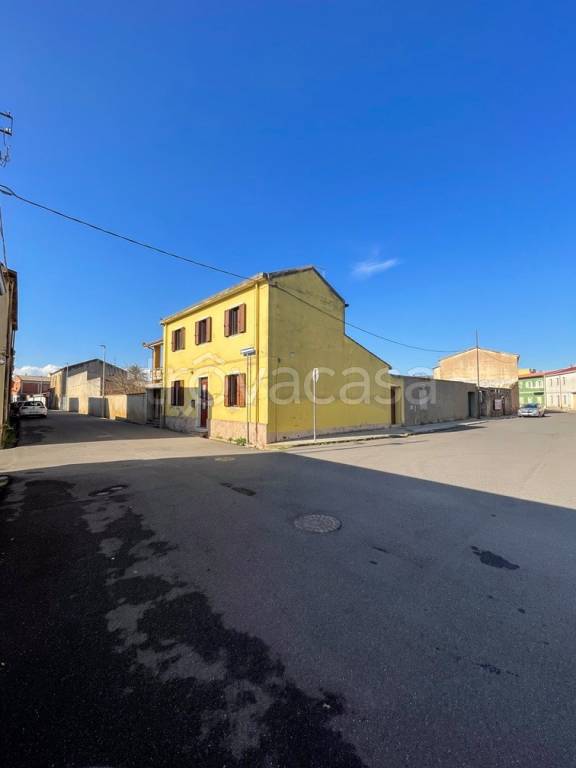 casa indipendente in vendita a San Gavino Monreale