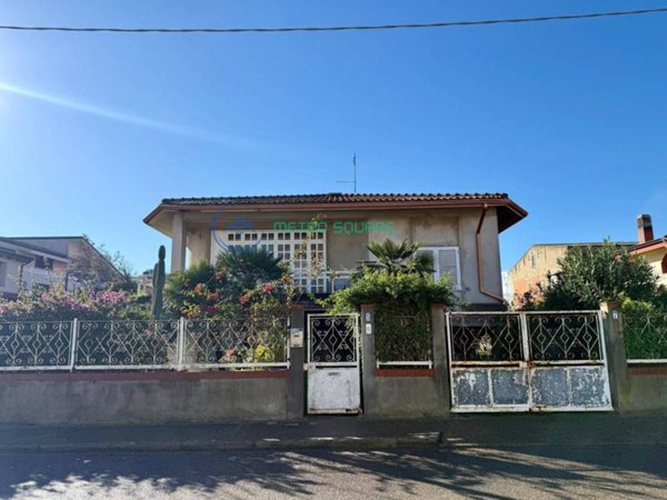 casa indipendente in vendita a San Gavino Monreale