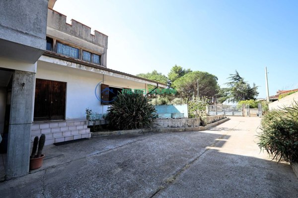 casa indipendente in vendita a San Gavino Monreale