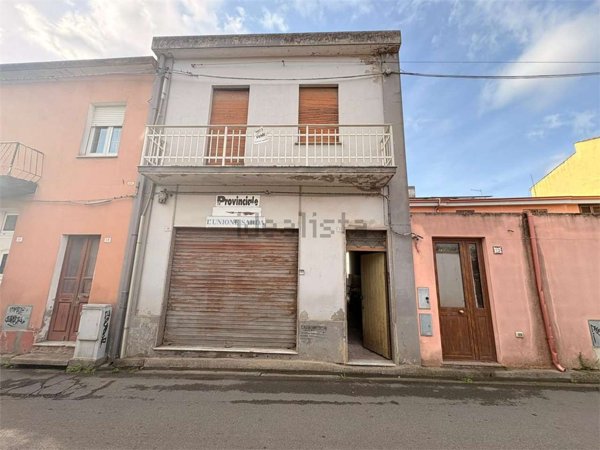 casa indipendente in vendita a San Gavino Monreale