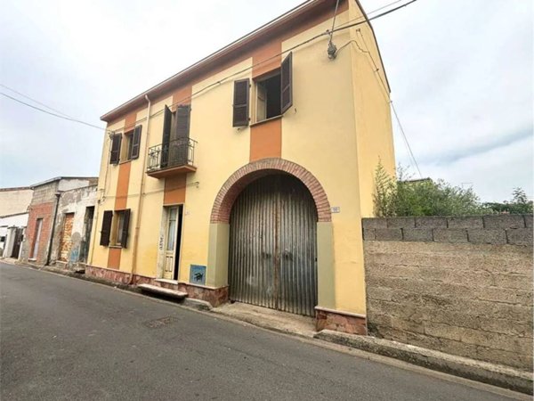 casa indipendente in vendita a San Gavino Monreale