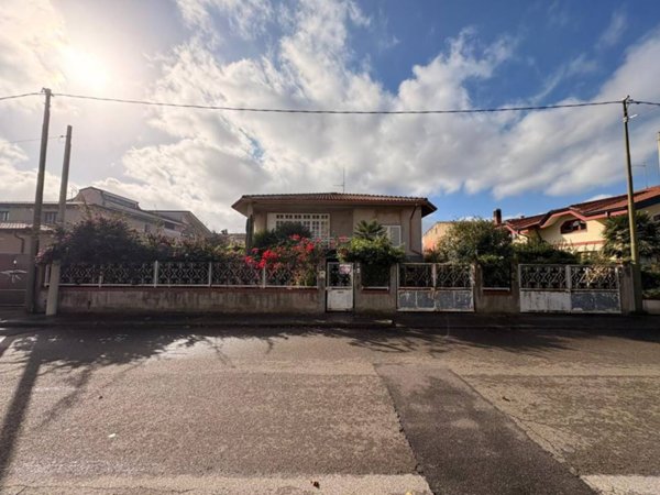 casa indipendente in vendita a San Gavino Monreale