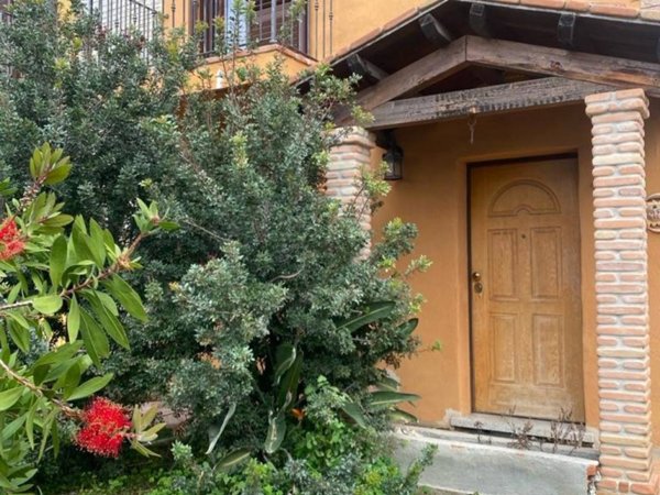 casa indipendente in vendita a San Giovanni Suergiu in zona Is Loccis