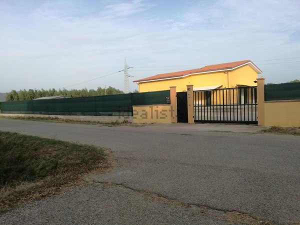 casa indipendente in vendita a San Giovanni Suergiu