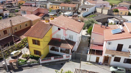 casa indipendente in vendita a San Giovanni Suergiu in zona Is Scarteddus