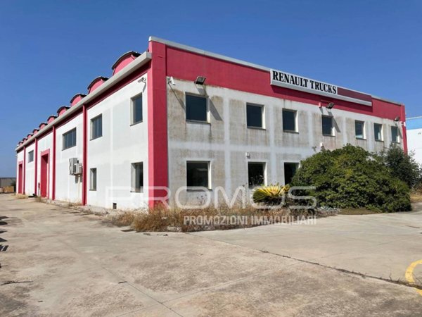 locale commerciale in vendita a San Sperate